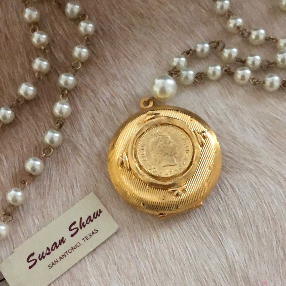 New! Susan Shaw gold coin locket on a pearl strand
